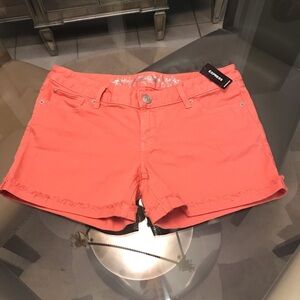 NWT Express Size 8 Women’s Coral Jean Shorts